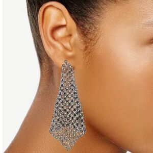 Nine West hematite mesh statement earrings!